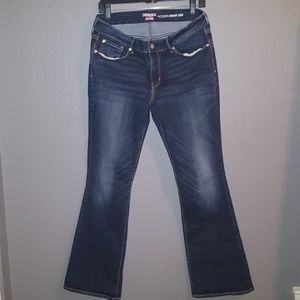Levis boot cut